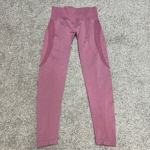 NVGTN Leggings Womens Small pink Booty contour seamless Cropped Workout Gym